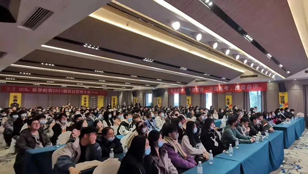 選擇藝考文化課補習學校要看高考成績是否屬實！