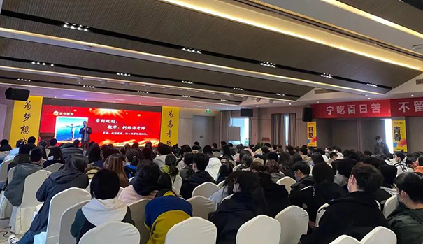 武漢藝術生要如何對待文化課? 武漢藝術生要如何對待文化課?